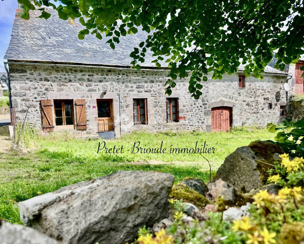 Maison à PRADIERS