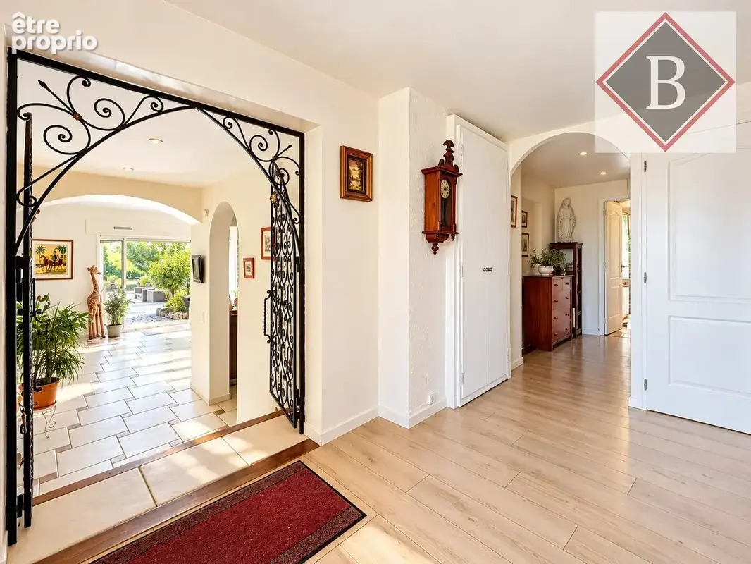 Maison 4 pièces 137 m² à vendre à Mougins (06250) - photo 8