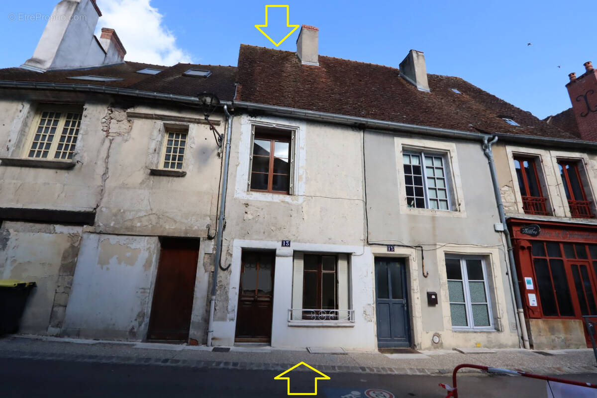 Maison à LA CHARITE-SUR-LOIRE