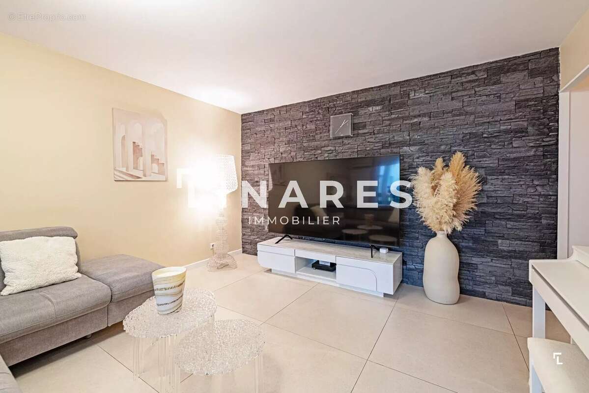 Appartement à MARSEILLE-9E