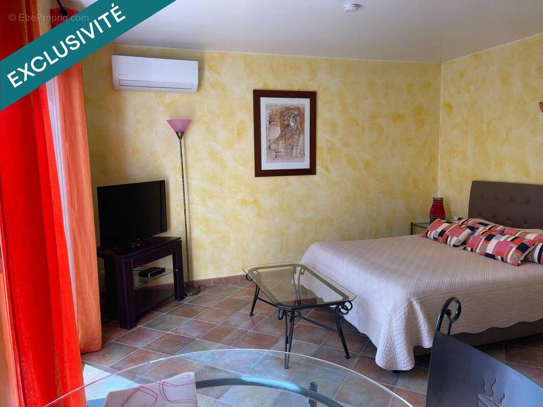 Photo 7 - Maison à ROQUEBRUNE-SUR-ARGENS