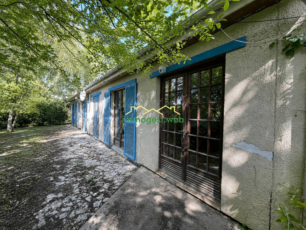 Maison à DIEUDONNE