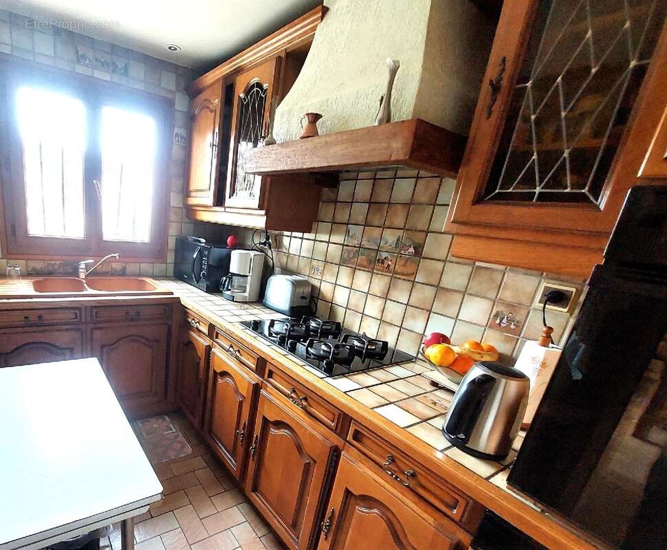 Maison à VIGNEUX-SUR-SEINE