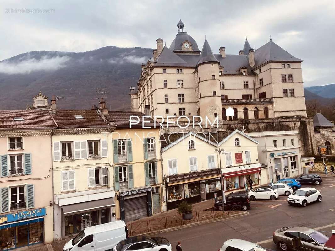 Appartement à VIZILLE