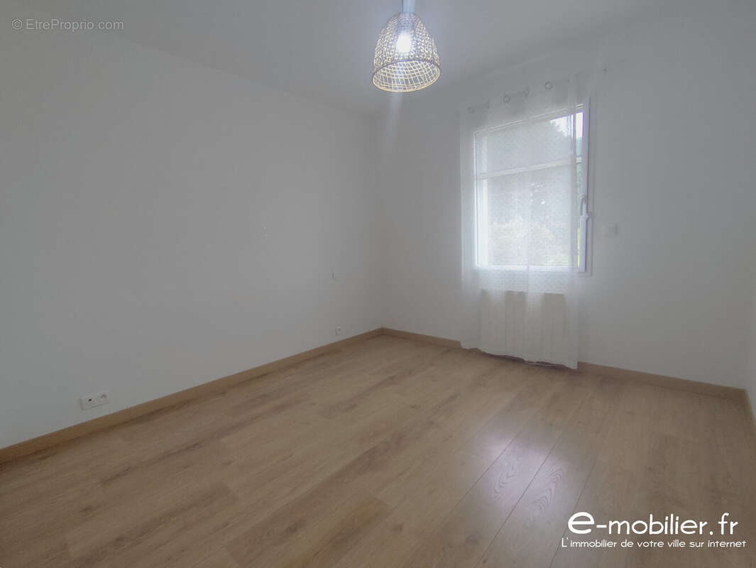 Chambre 01 RDC - Maison à GROIX