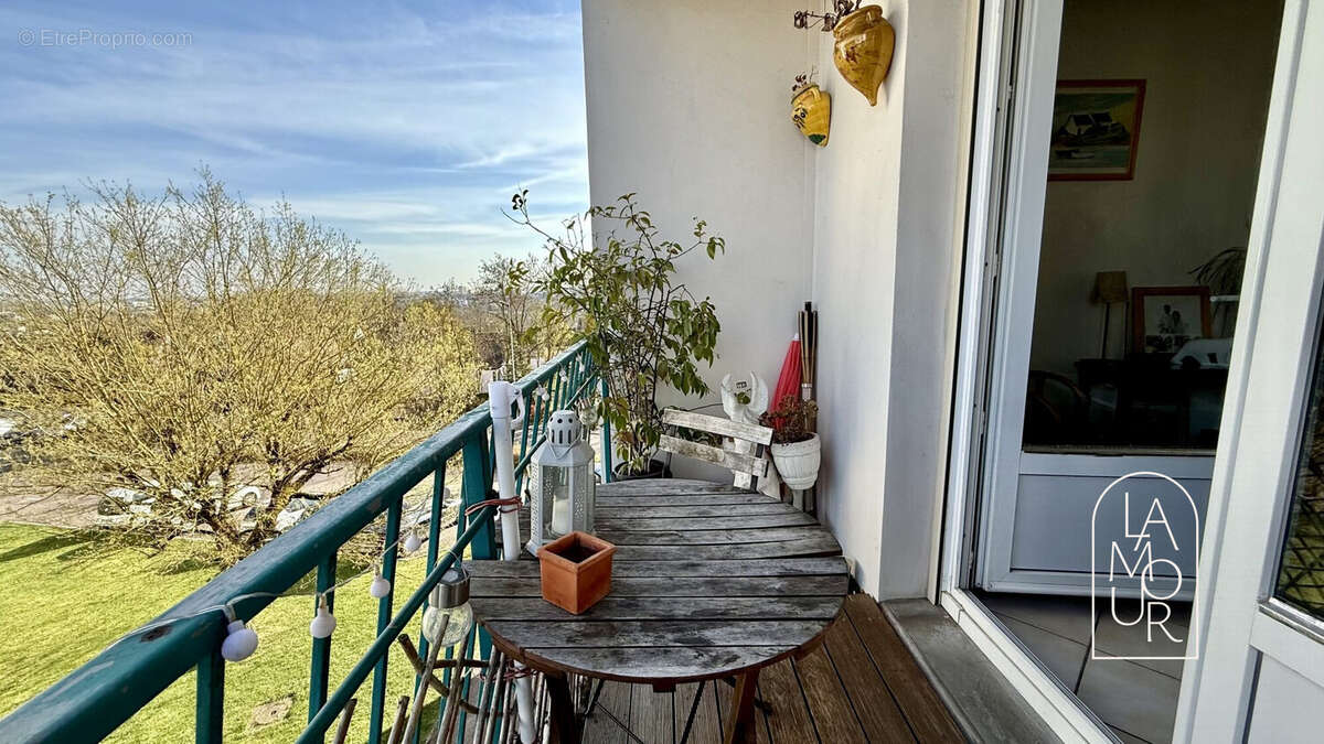 Appartement à TALANT