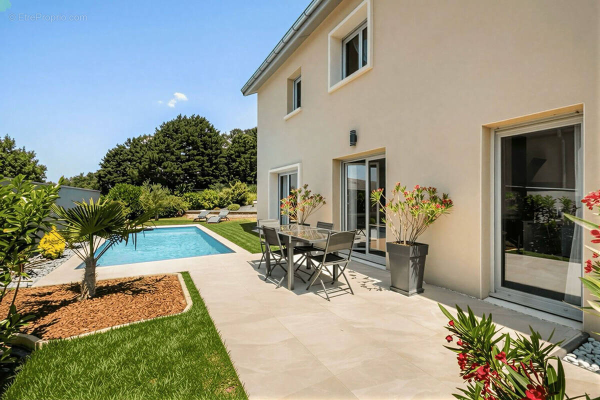 Photo 1 - Maison à CHAPONNAY