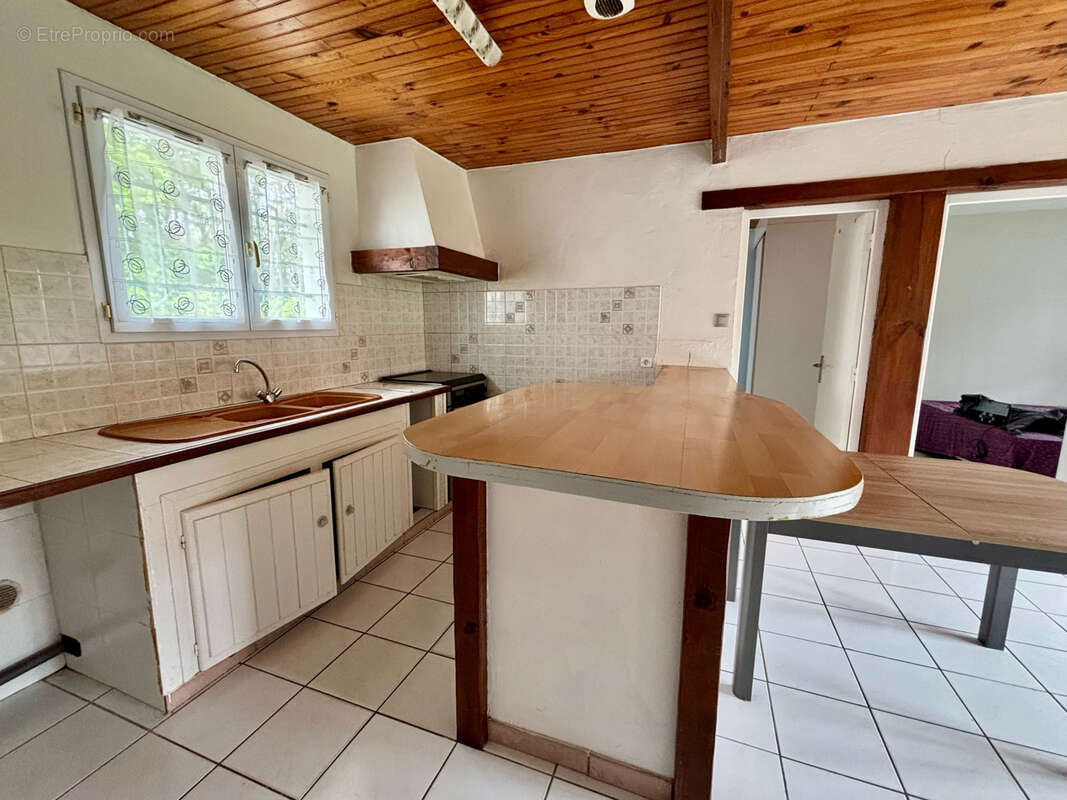 Maison à BENESSE-MAREMNE