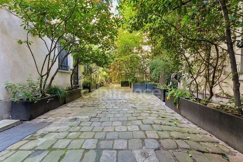 Appartement à PARIS-7E