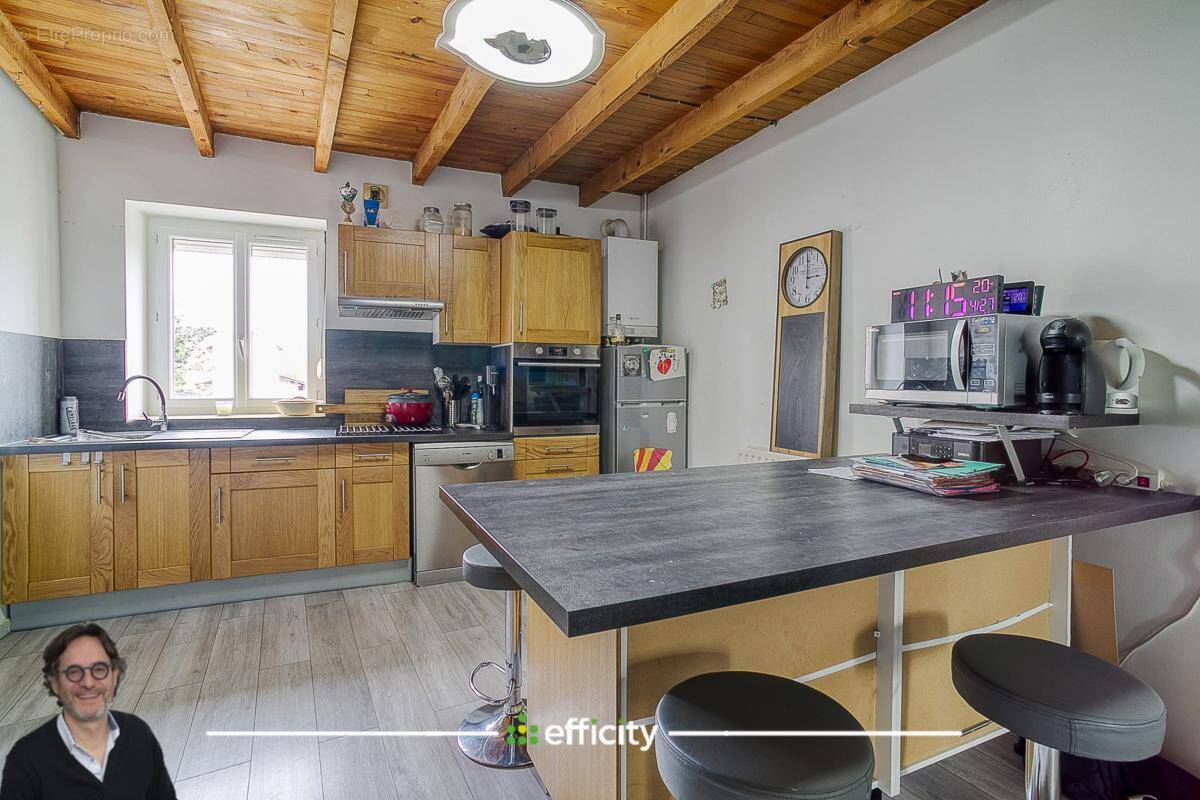Appartement à VILLETTE-D'ANTHON