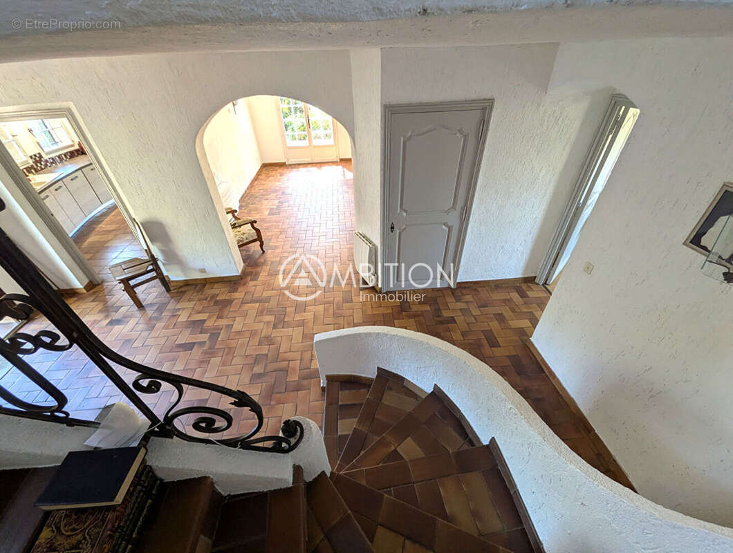 Maison à SAINT-RAPHAEL