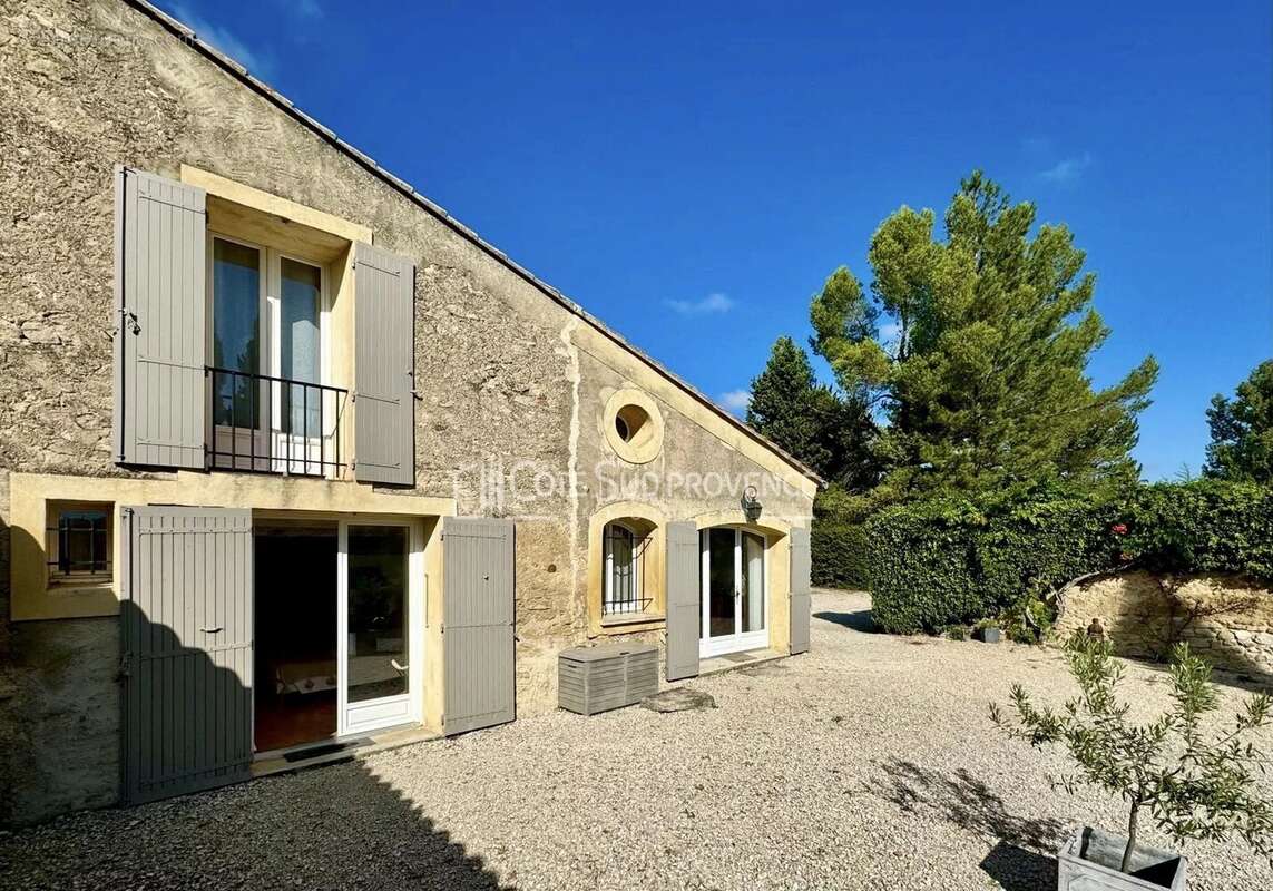 Maison à MAZAN