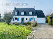 Maison à SAINT-ARMEL