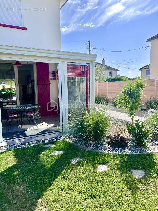 Maison à LES NOES-PRES-TROYES