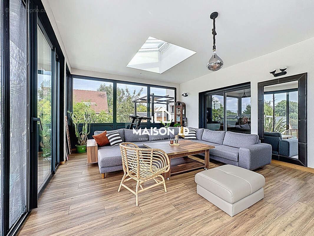 Maison à BARON-SUR-ODON