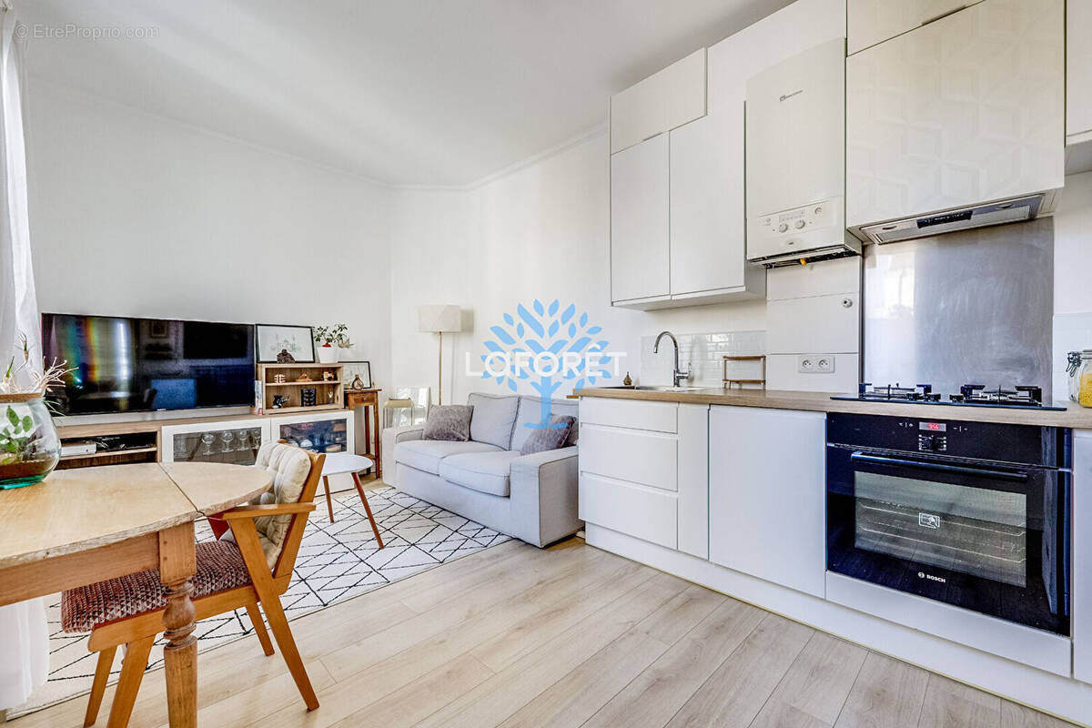 Appartement à PARIS-11E