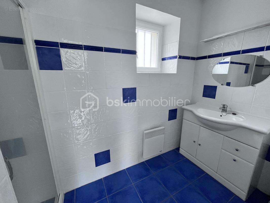 Maison rare sur le marche avec vie entiere de plain pied 4 chambres non mitoyenne - photo 9