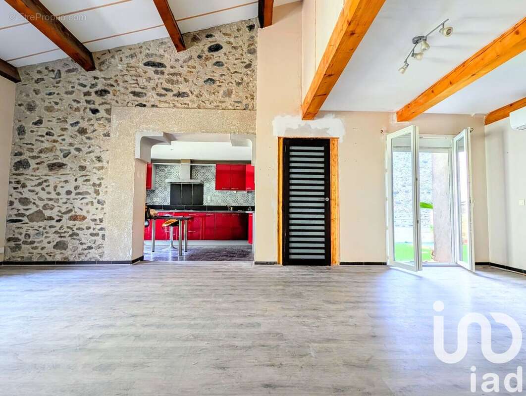 Photo 4 - Maison à LATOUR-DE-FRANCE