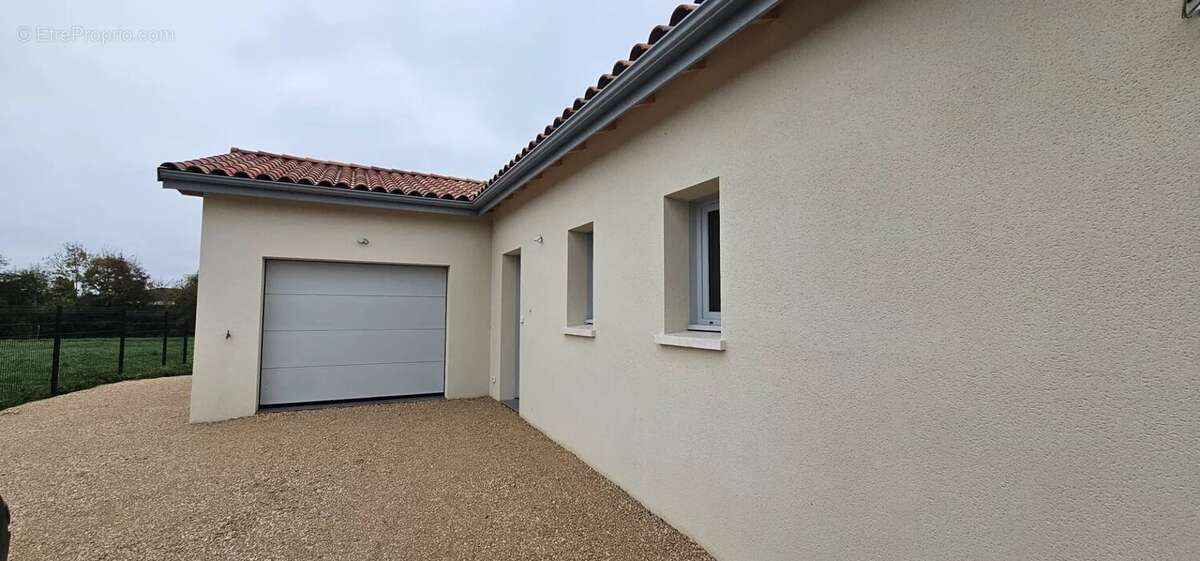 Maison moderne avec 3 chambres à Saramon - photo 9