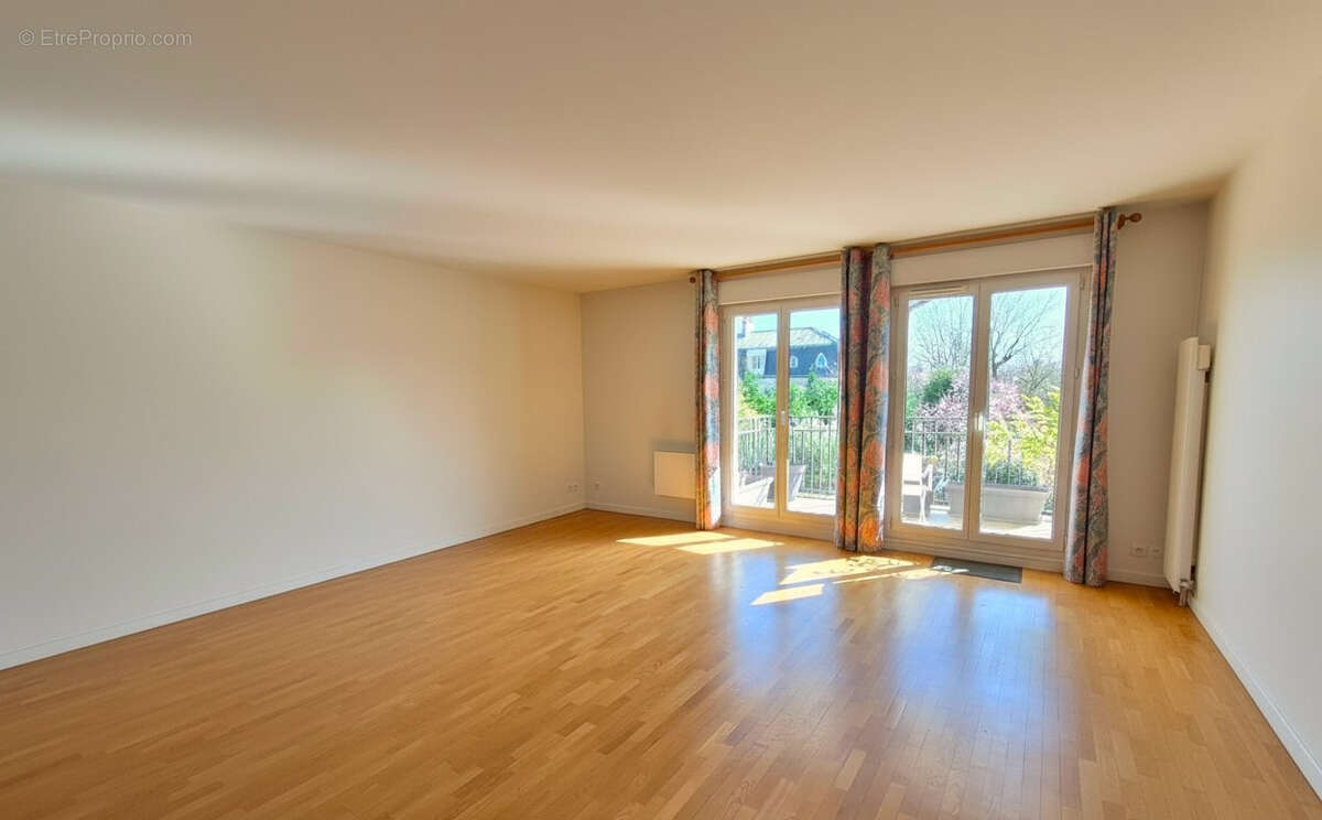 Appartement à THIAIS