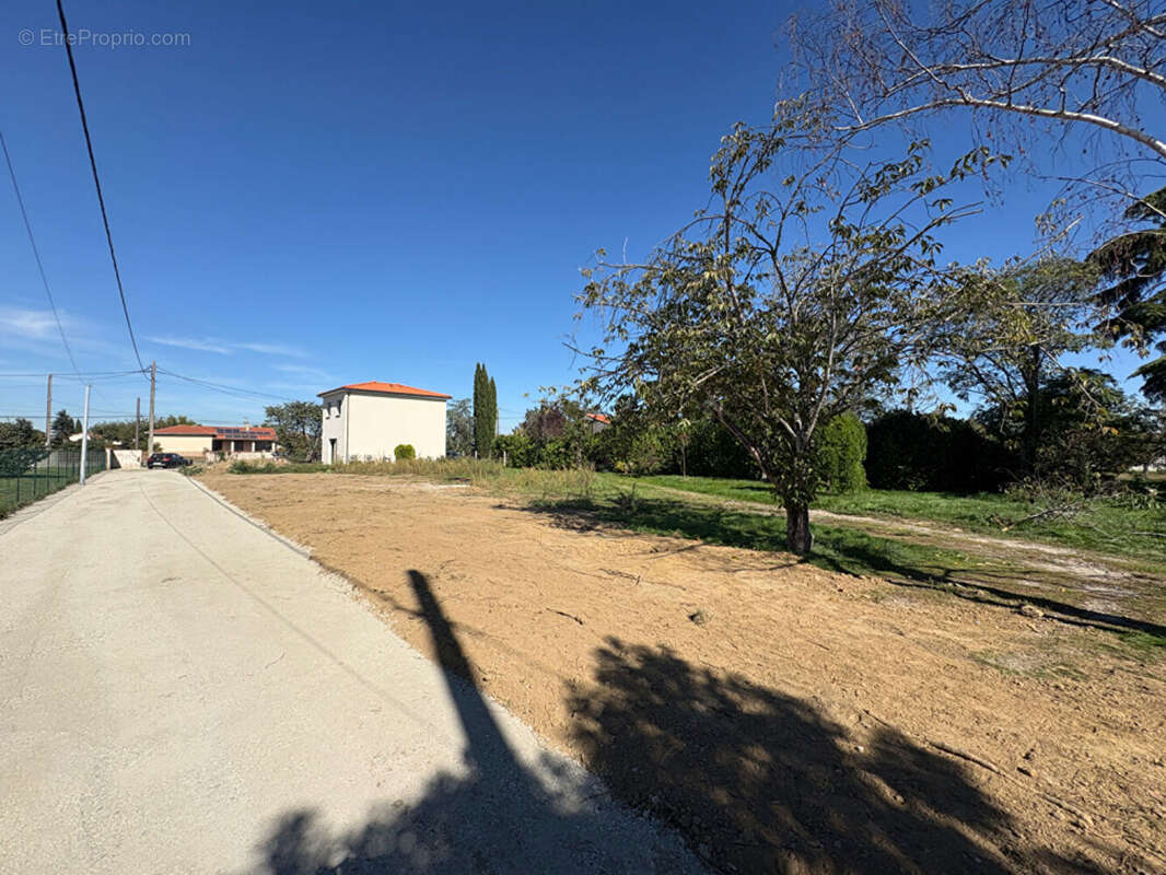 Terrain à SAINT-HILAIRE