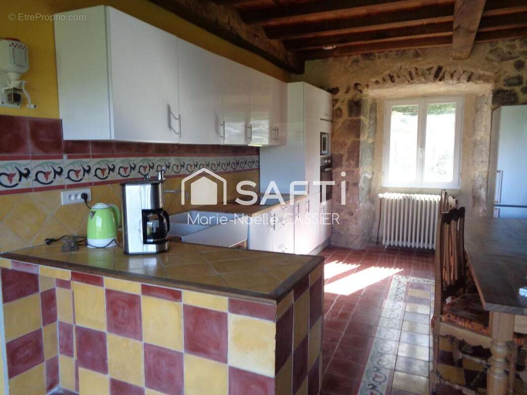 Maison 170 m² à Saint-Sylvestre  - photo 7