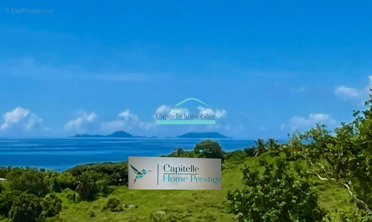 Terrain à LE GOSIER