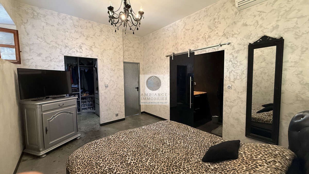 Appartement à LIVRON-SUR-DROME