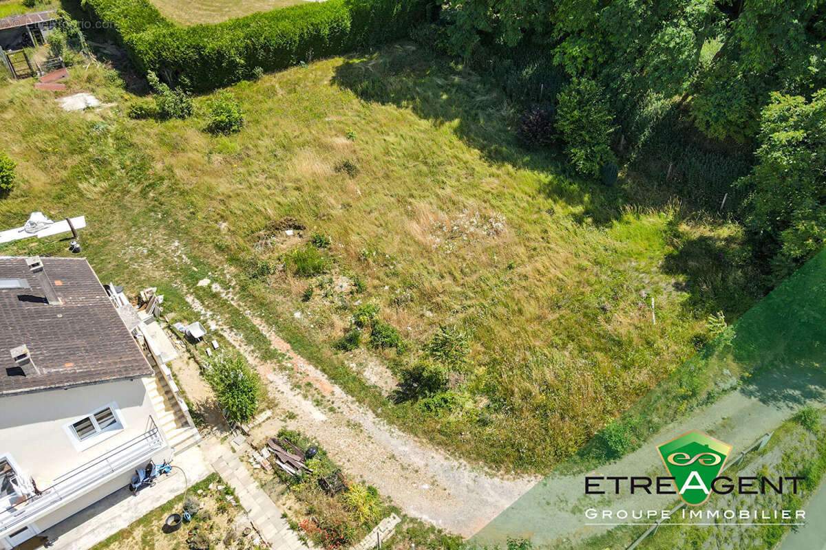 Terrain à FREPILLON