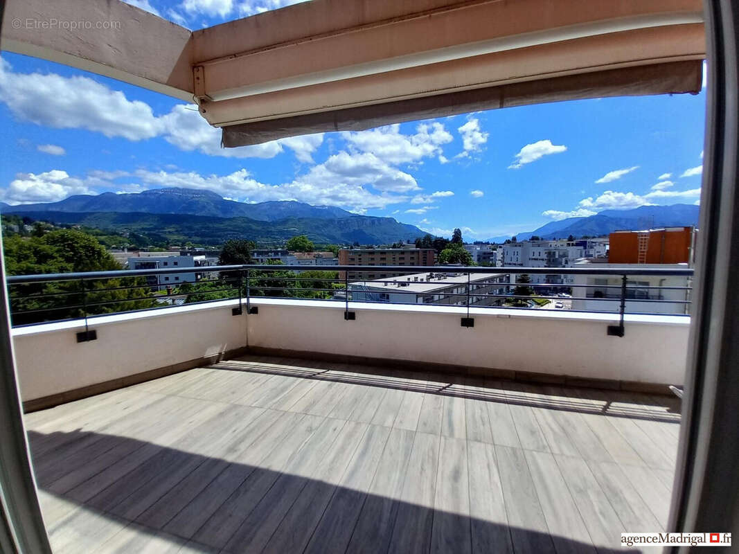 Appartement à VOIRON