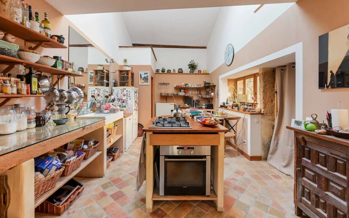Maison à CURIS-AU-MONT-D'OR