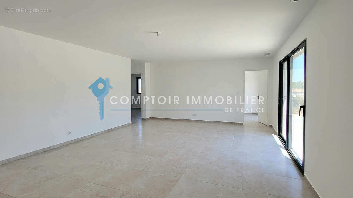 DPT GARD (30), à vendre, NIMES proche, maison neuve de plain-pied type 4, 113m2 habitables, garage, terrain - photo 6