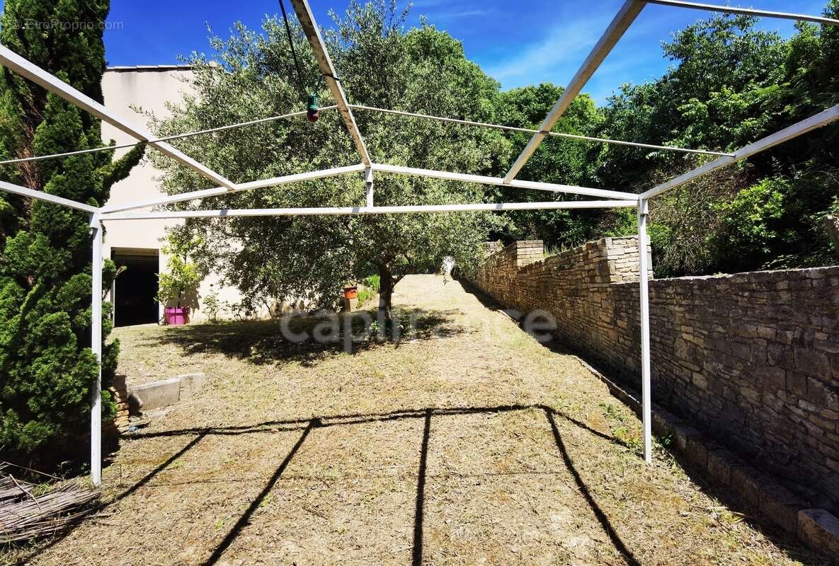 A 5 mn d'UZES (30) Maison de plain-pied 125 m2 avec vue panoramique - photo 10