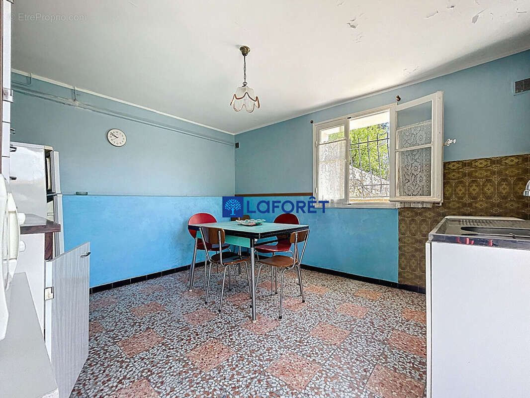 Maison à CARQUEIRANNE