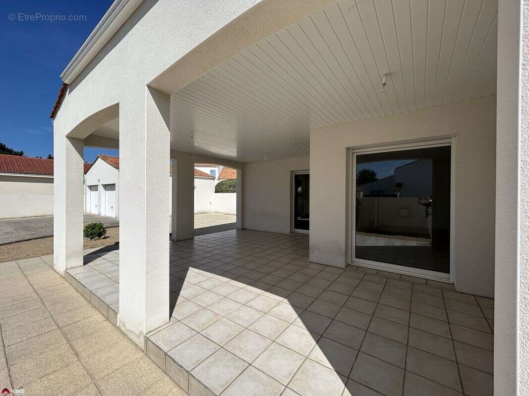 Maison à L&#039;AIGUILLON-SUR-MER