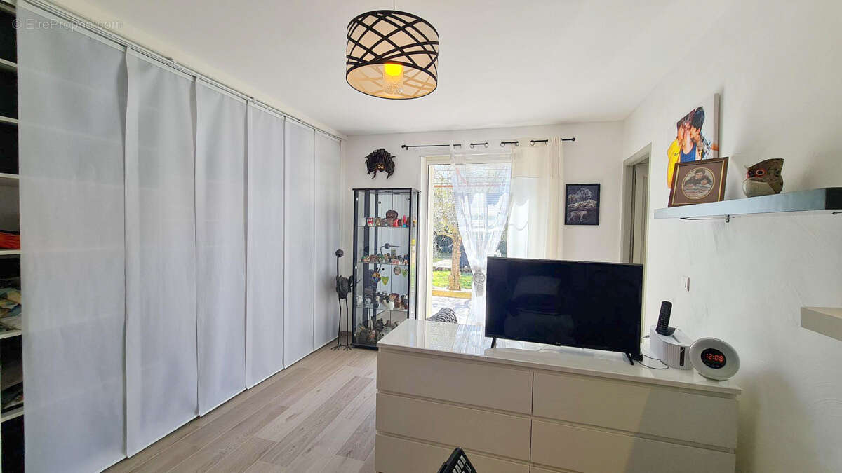 Maison à ROCHEFORT-DU-GARD