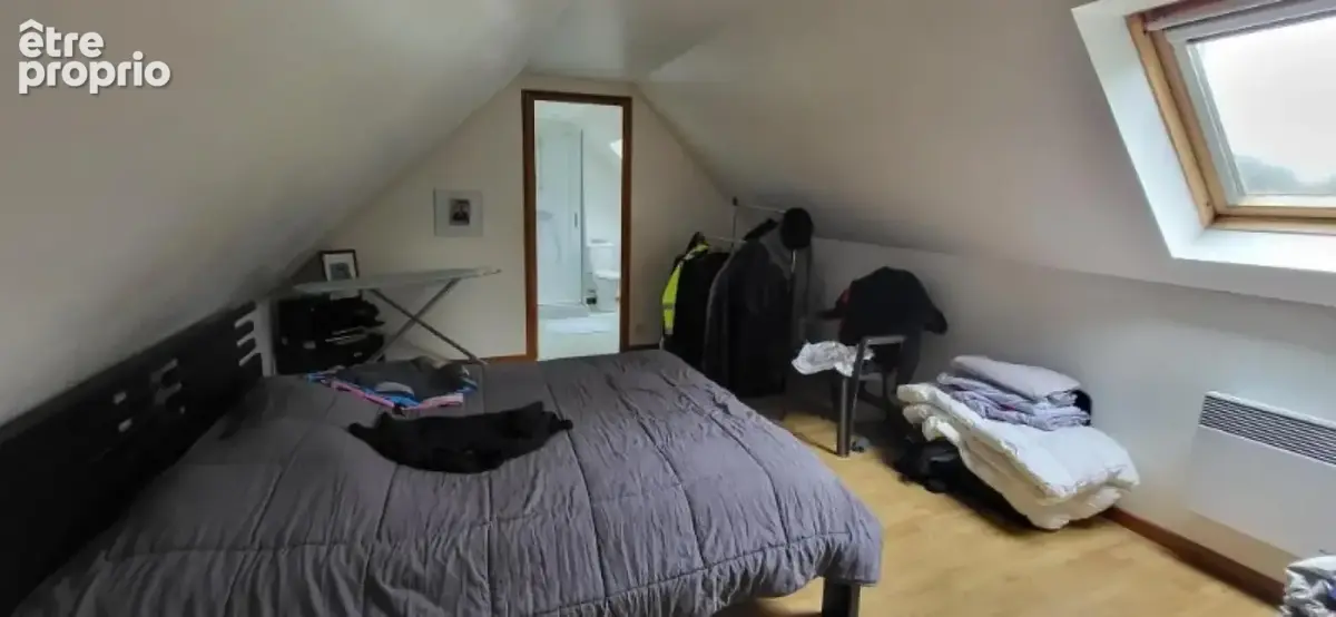 Maison 5 chambres + 3 locations type T2 - photo 16