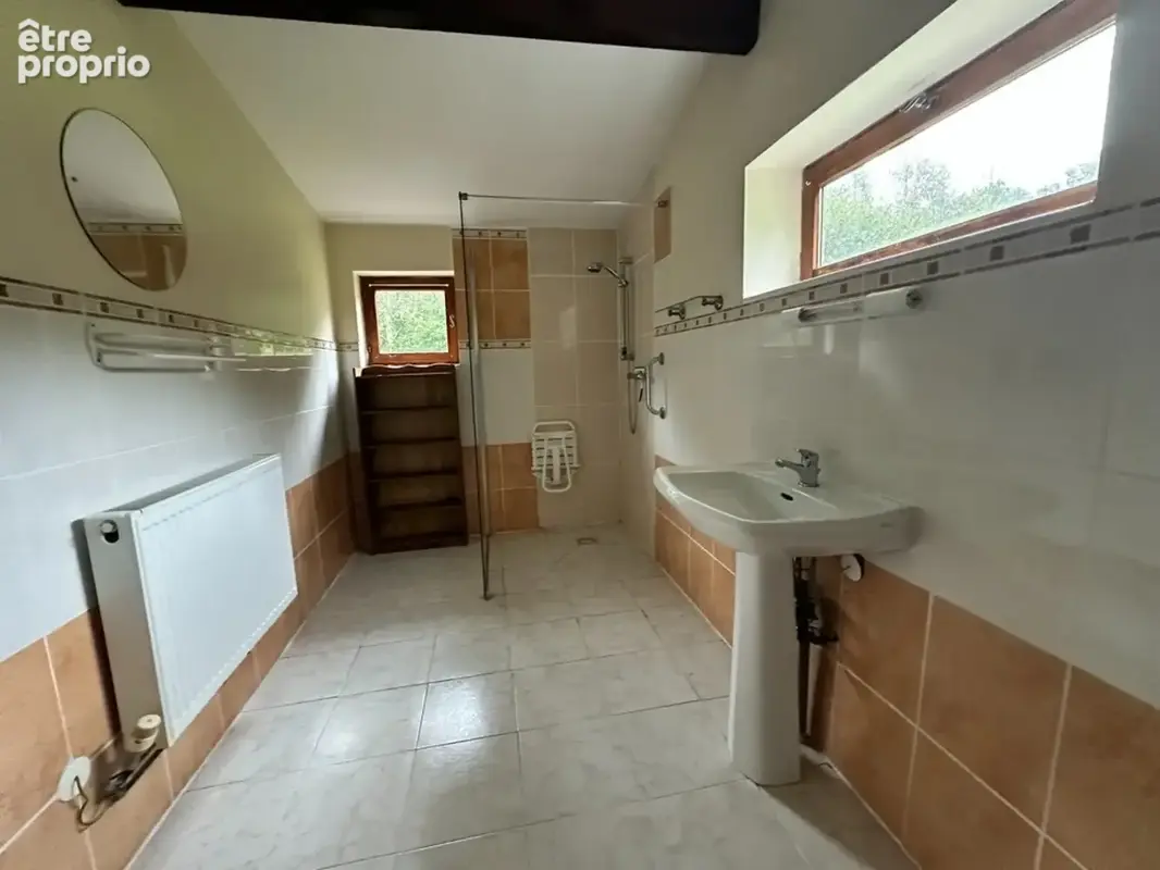 Propriété à vendre Proche Vire Calvados  (14) avec deux maisons d'habitation sur un terrain de 9 Hectares - Propriété équestre / - photo 25