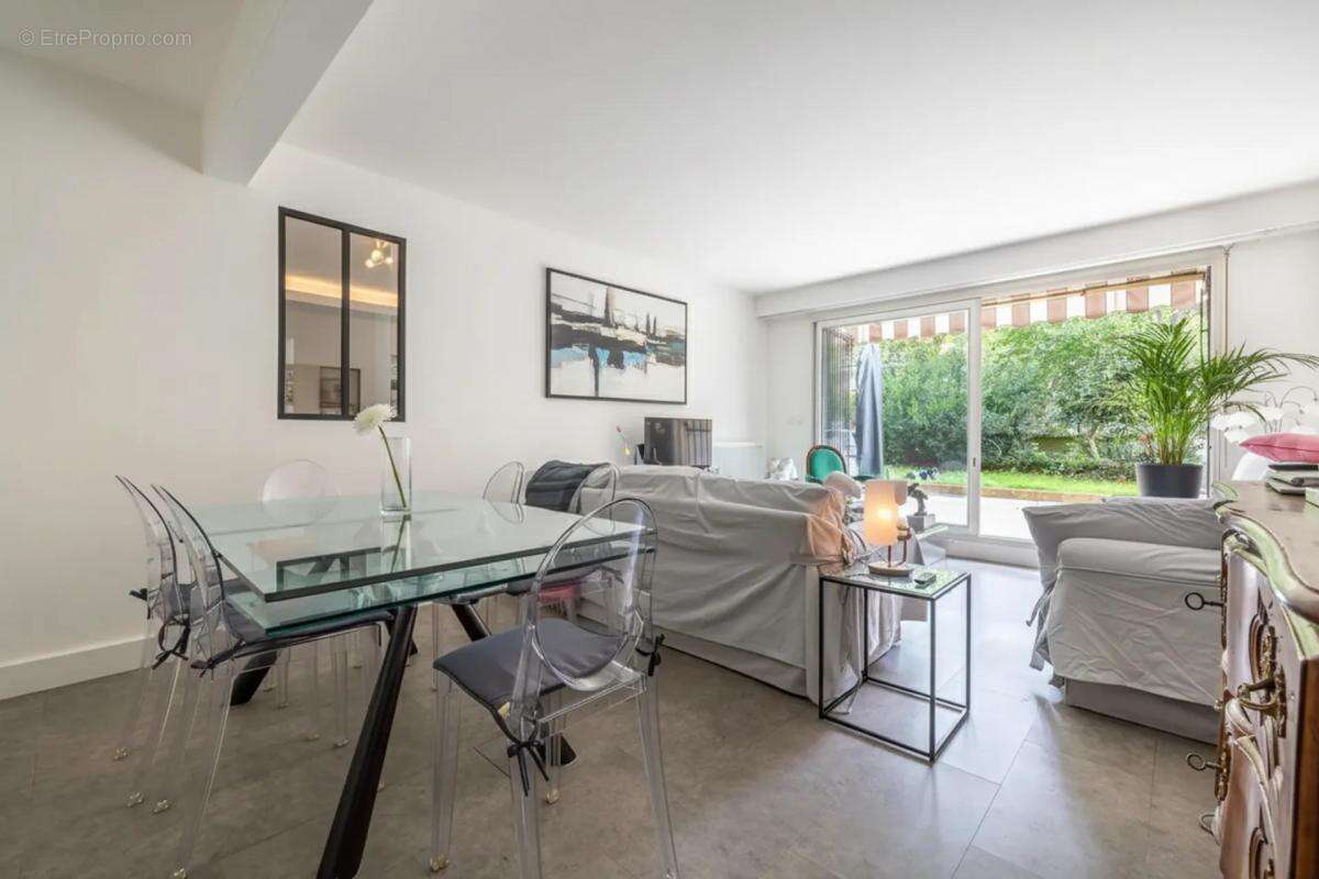 Appartement à CHOISY-LE-ROI