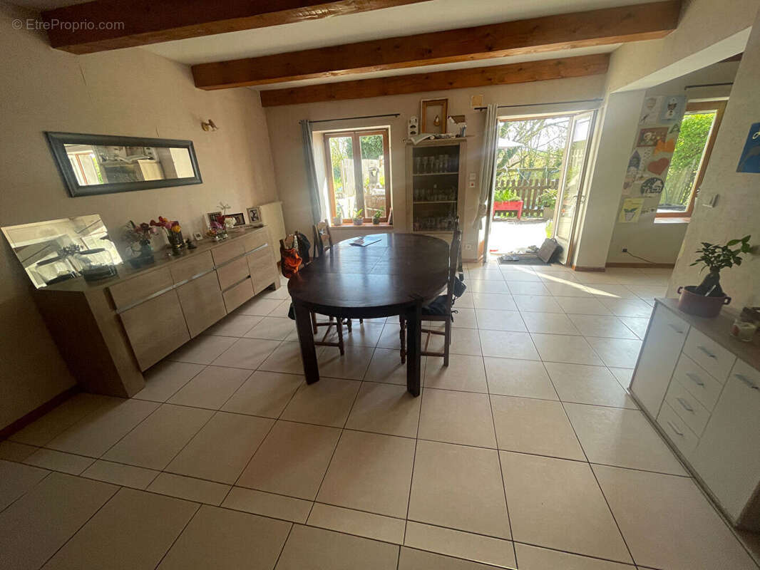 Maison à EINVILLE-AU-JARD