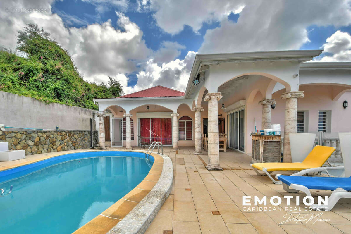 Maison à SAINT-MARTIN