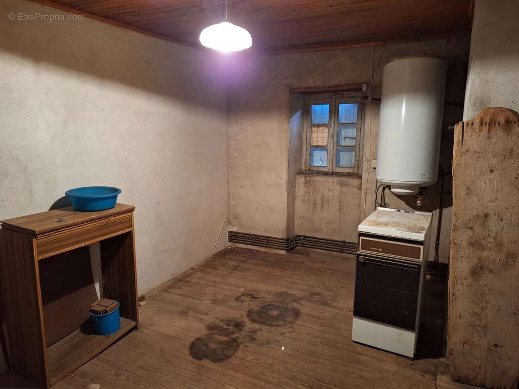 Maison à GILHOC-SUR-ORMEZE