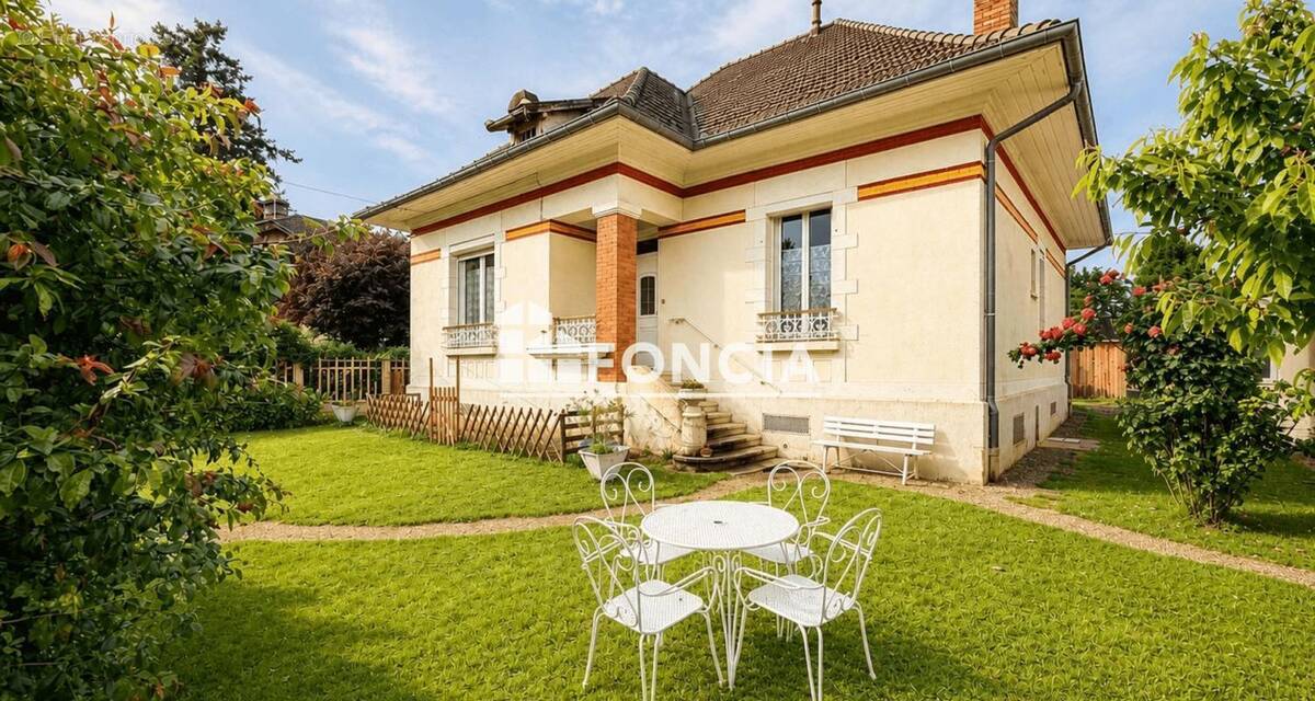 Maison à VILLEFRANCHE-SUR-SAONE
