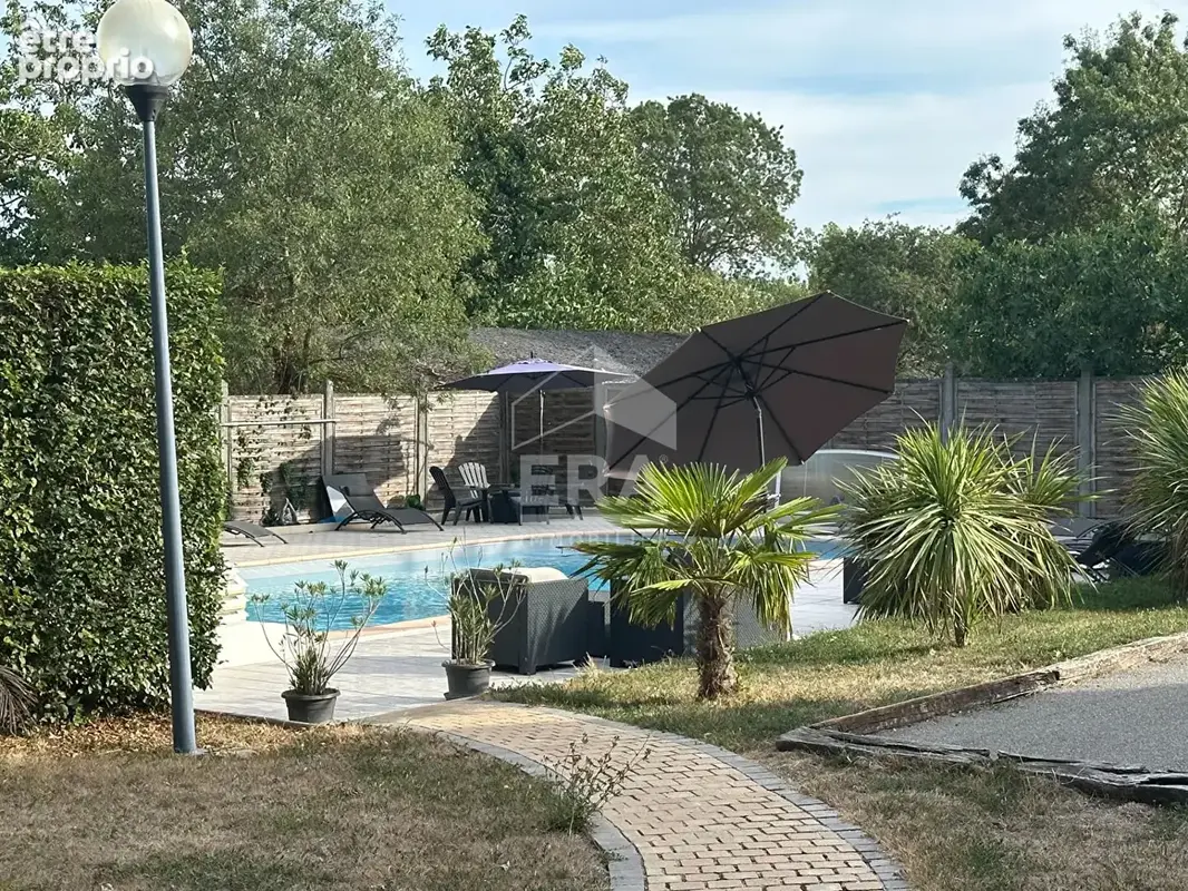 Maison 290m² à montierchaume - photo 2