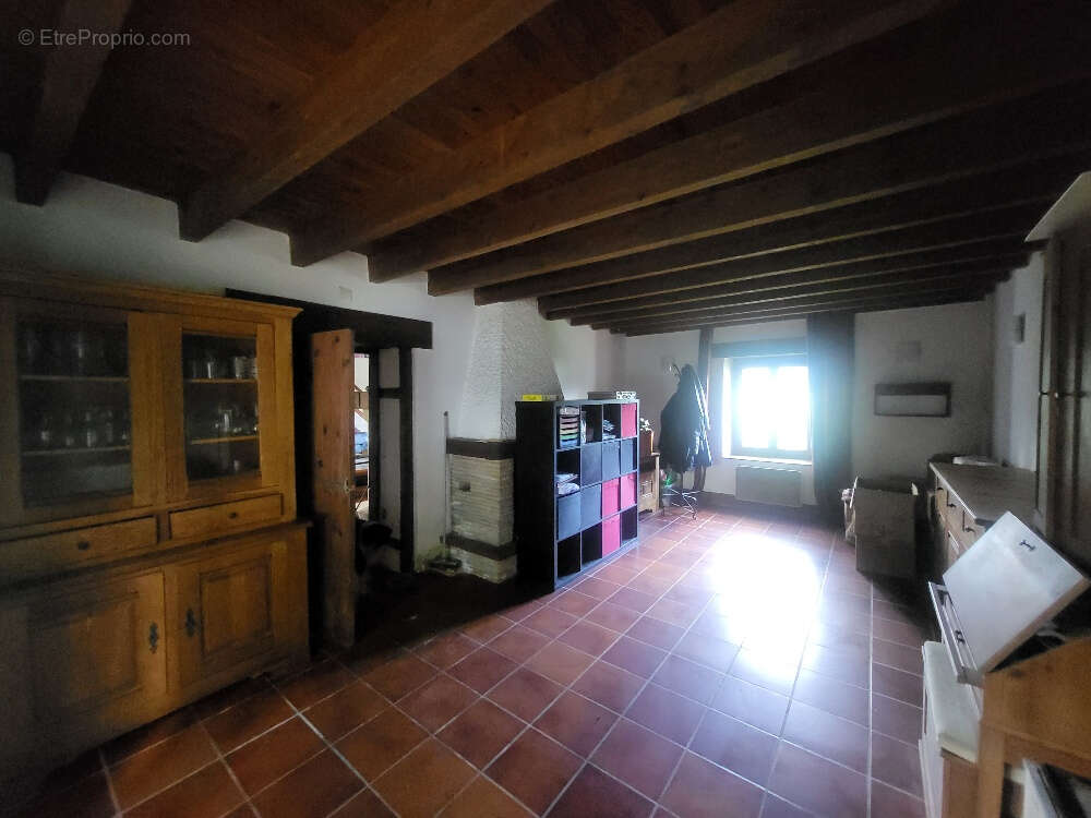 Maison à CONDEISSIAT