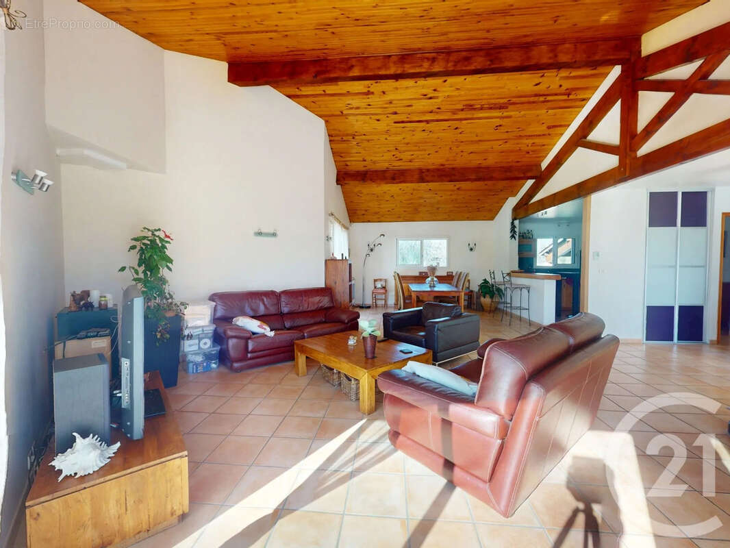 Maison à BRAX