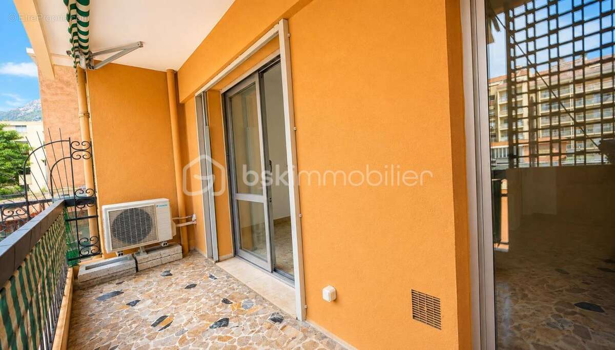 Appartement à VENCE