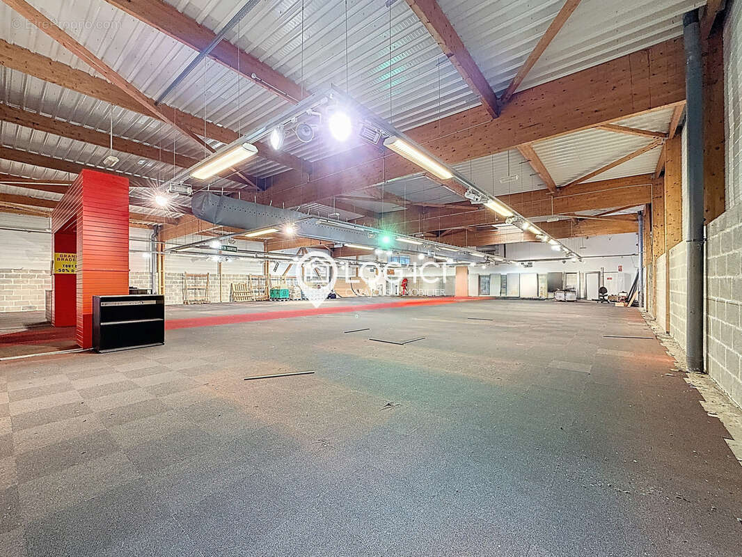 Commerce à COARRAZE