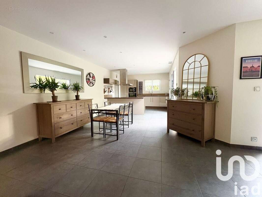 Photo 2 - Maison à SAINT-MEDARD-D'EYRANS