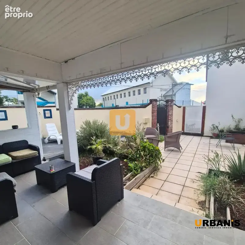 Maison avec piscine a saint-andre - photo 10